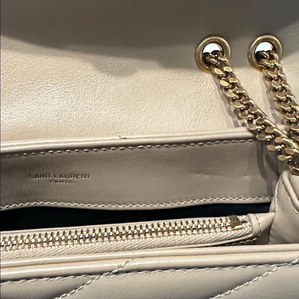 AUTHENTIC Small Saint Laurent Lou Lou Purse from Paris - Picture 9 of 15